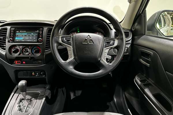 2022 Mitsubishi Triton GLX MR Rear Wheel Drive