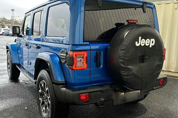 2025 Jeep Wrangler Unlimited Overland JL