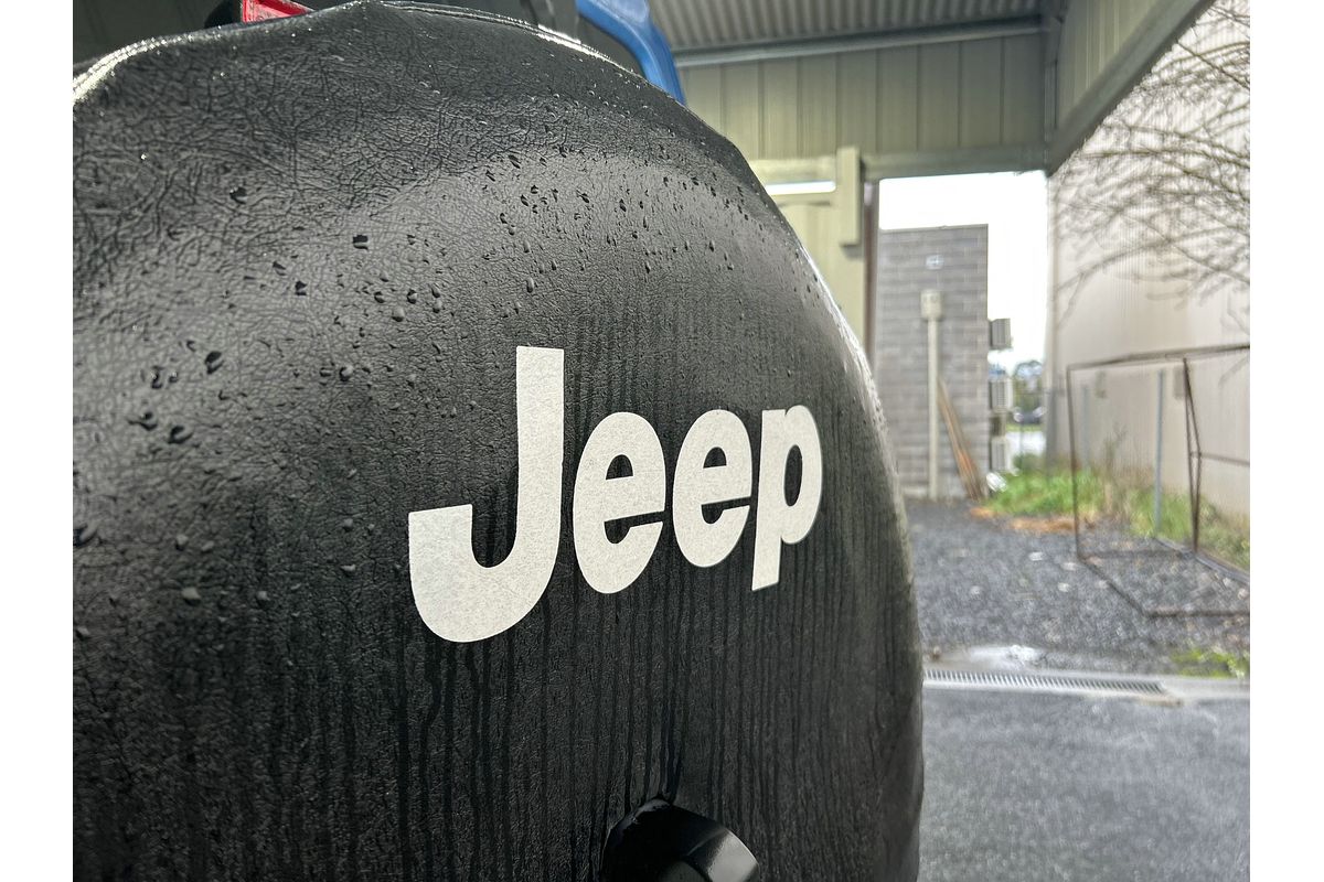 2025 Jeep Wrangler Unlimited Overland JL
