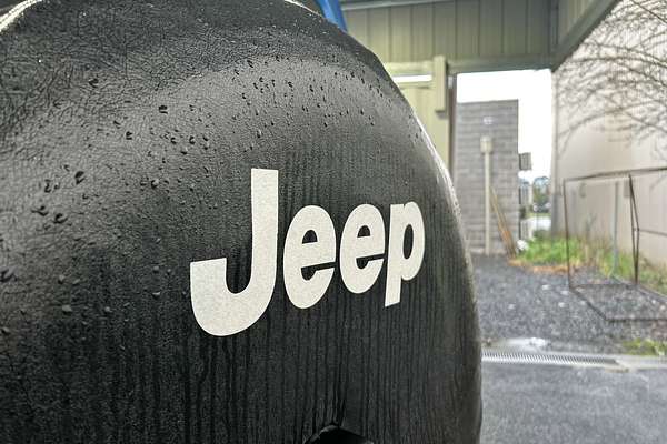 2025 Jeep Wrangler Unlimited Overland JL