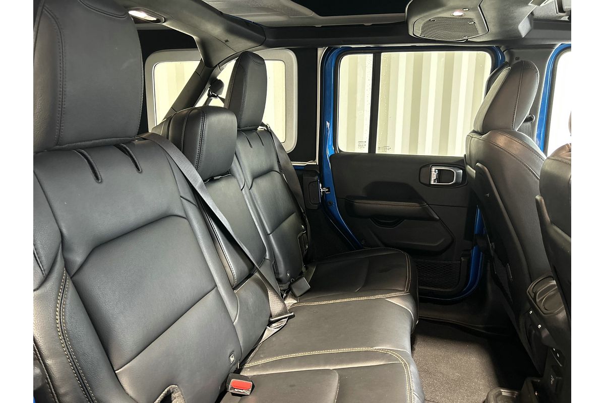 2025 Jeep Wrangler Unlimited Overland JL
