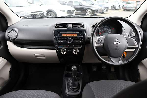 2013 Mitsubishi Mirage ES LA
