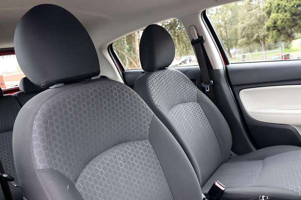 2013 Mitsubishi Mirage ES LA