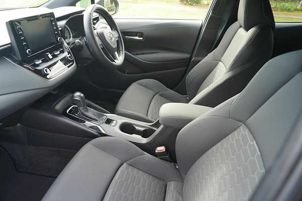 2018 Toyota Corolla SX MZEA12R
