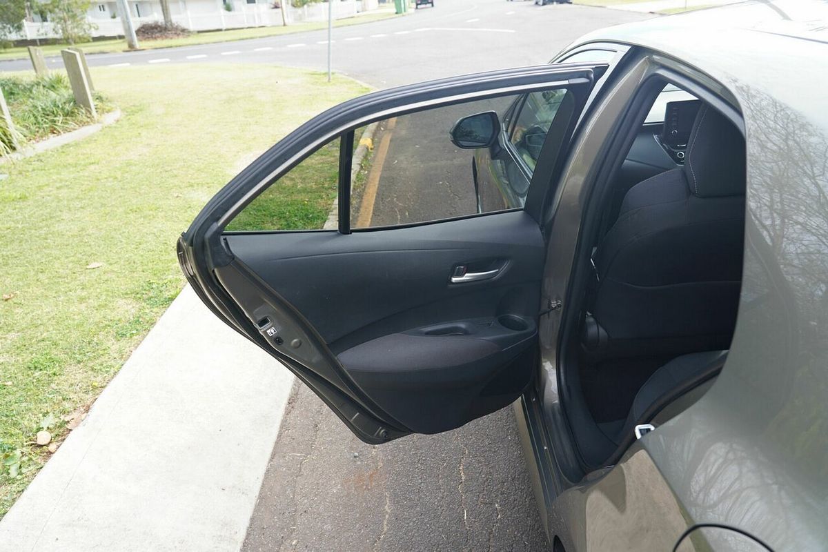 2018 Toyota Corolla SX MZEA12R