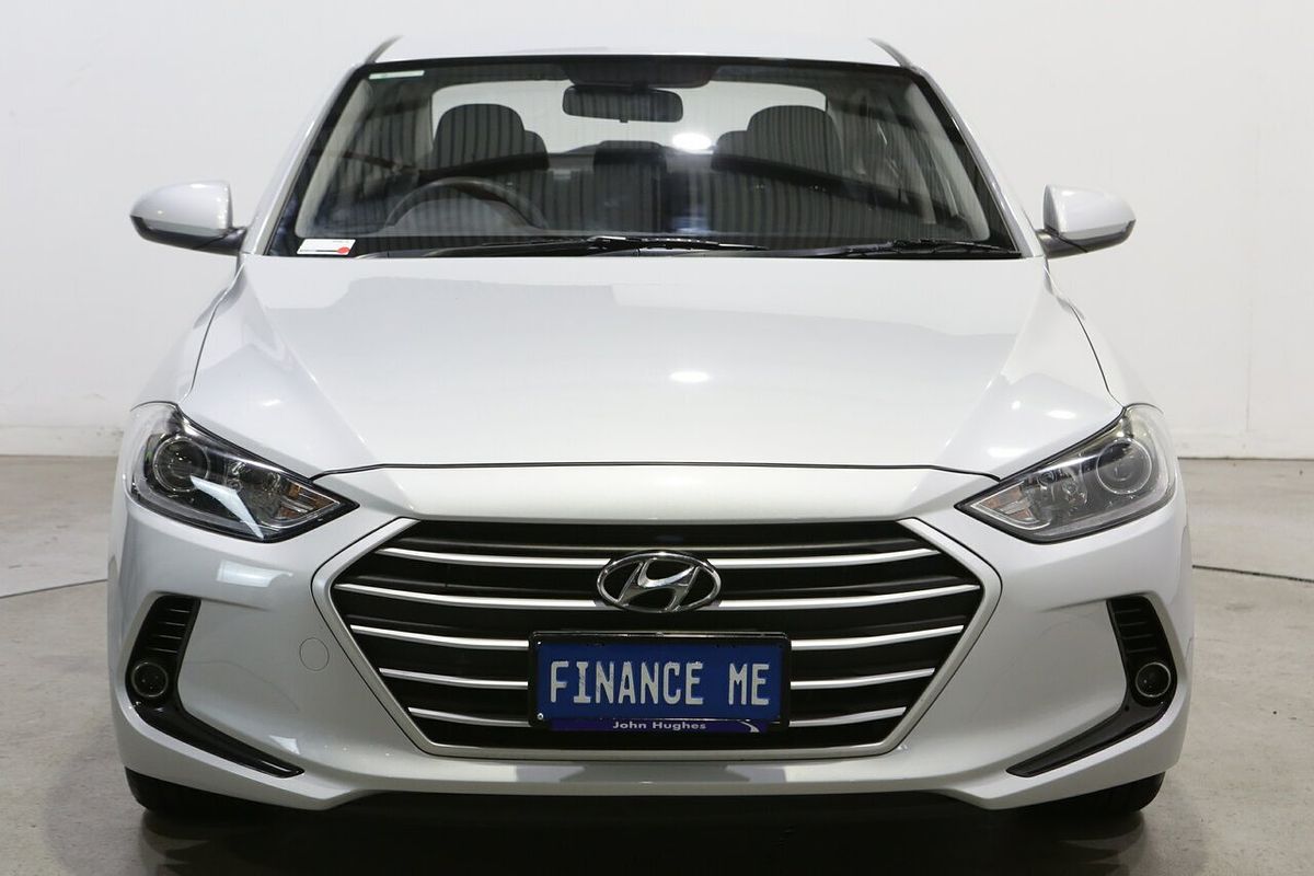 2019 Hyundai Elantra Active AD.2