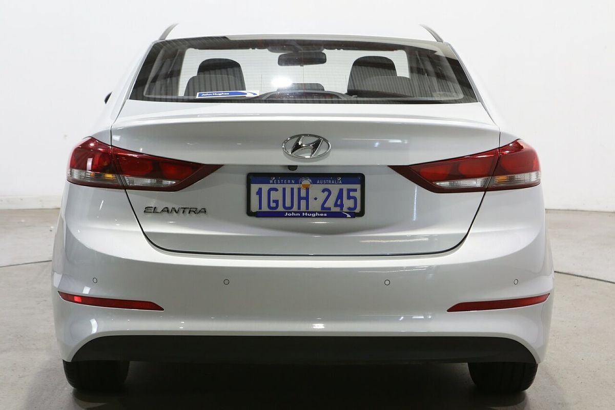 2019 Hyundai Elantra Active AD.2