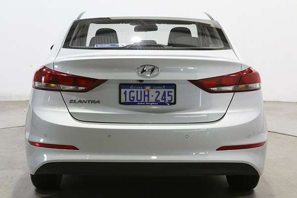 2019 Hyundai Elantra Active AD.2