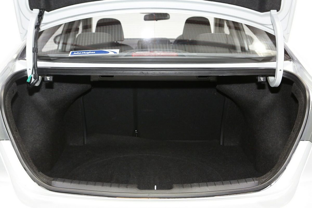 2019 Hyundai Elantra Active AD.2