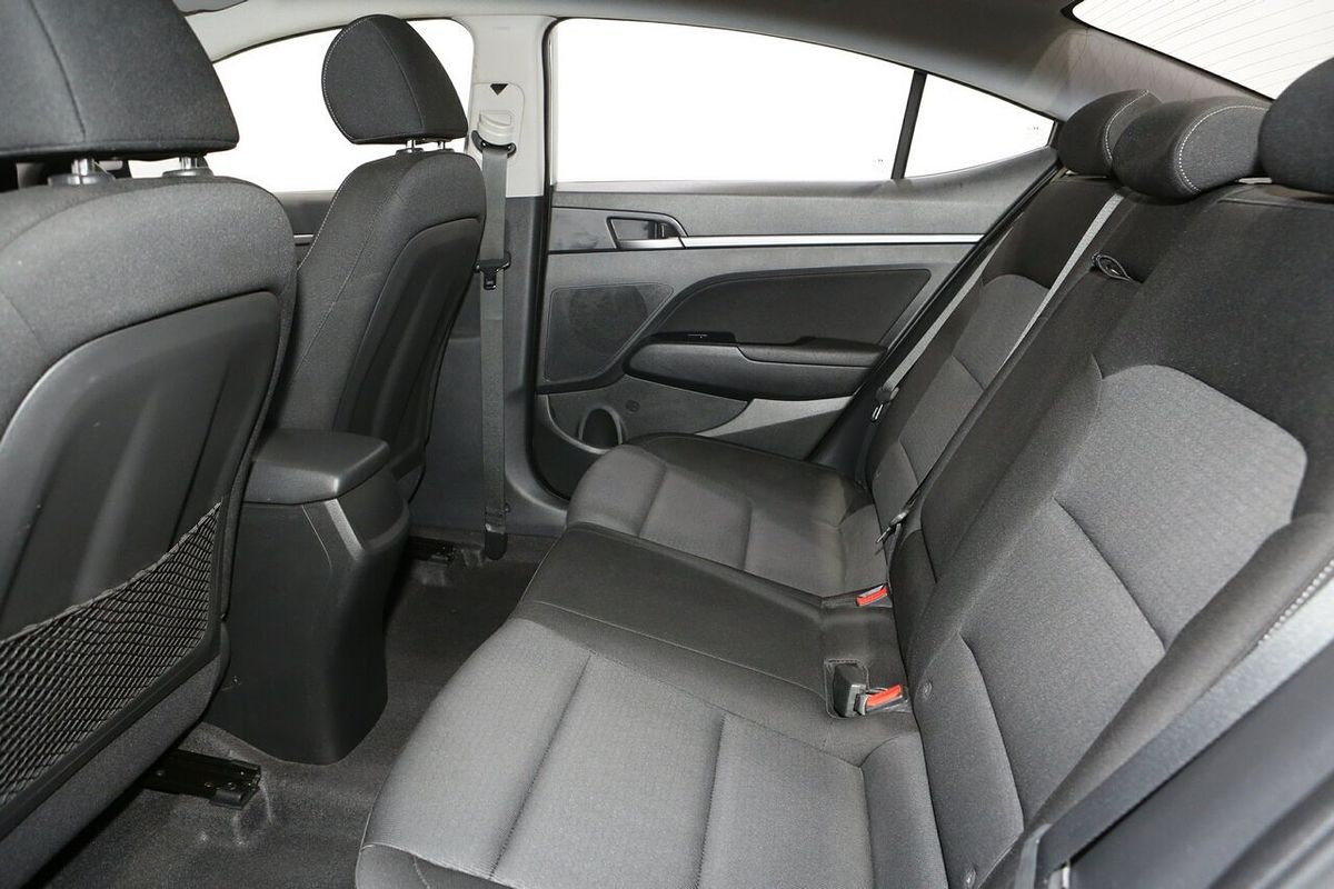 2019 Hyundai Elantra Active AD.2