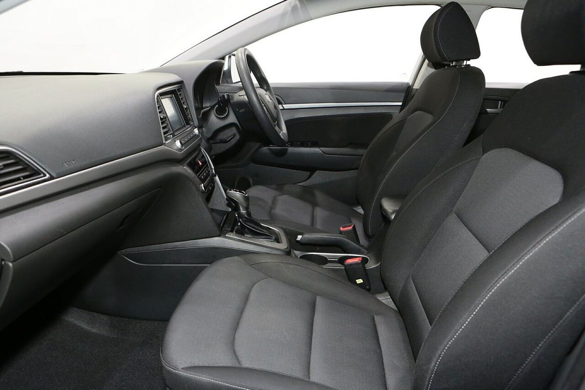 2019 Hyundai Elantra Active AD.2