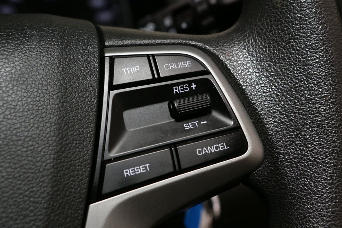 2019 Hyundai Elantra Active AD.2