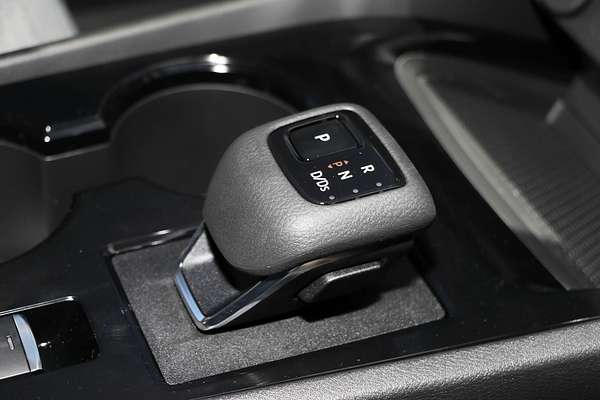 2025 Nissan X-TRAIL ST T33