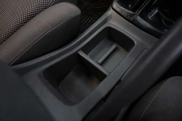 2012 Toyota Hilux SR KUN26R 4X4