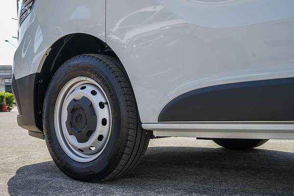 2024 Renault Trafic Pro X82 SWB Low Roof
