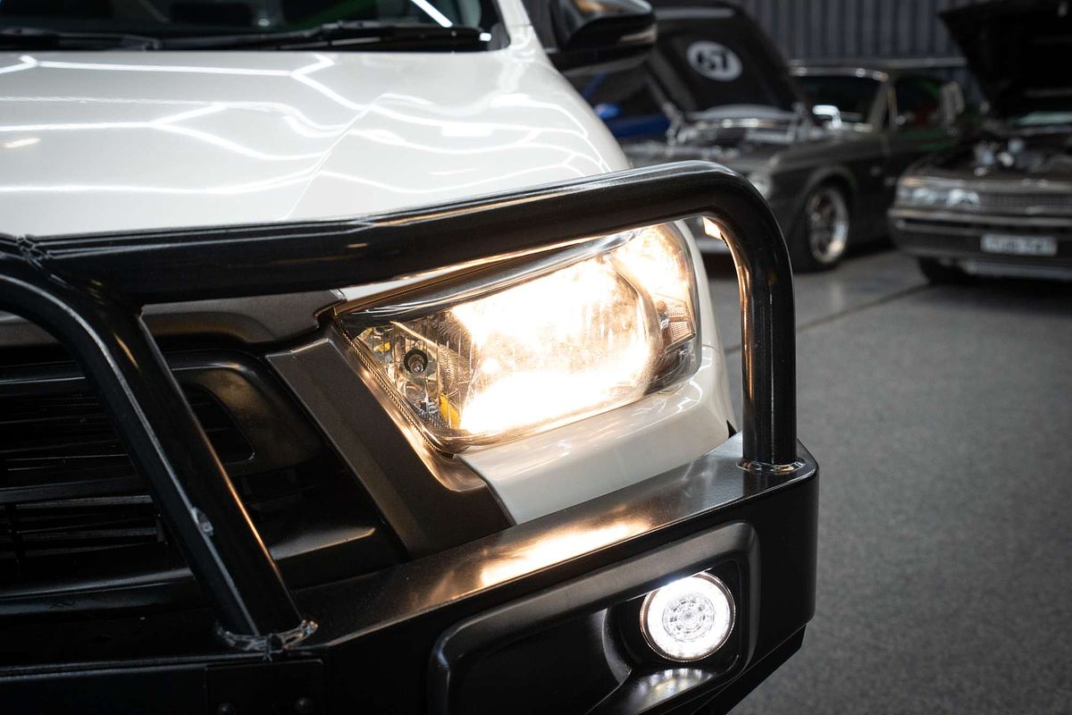 2020 Toyota Hilux SR GUN126R 4X4