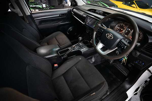2020 Toyota Hilux SR GUN126R 4X4