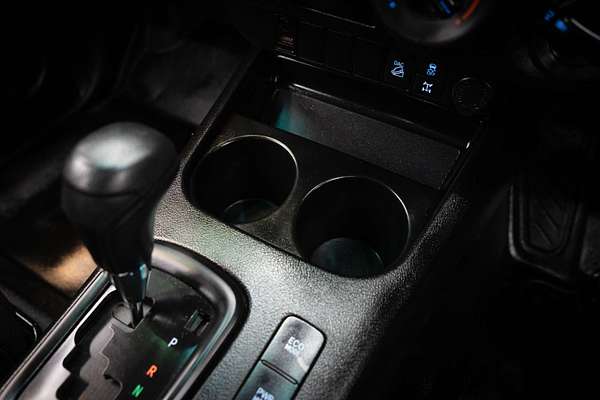 2020 Toyota Hilux SR GUN126R 4X4