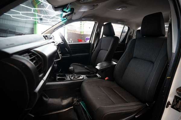 2020 Toyota Hilux SR GUN126R 4X4