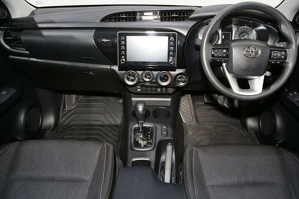 2024 Toyota Hilux SR GUN126R 4X4