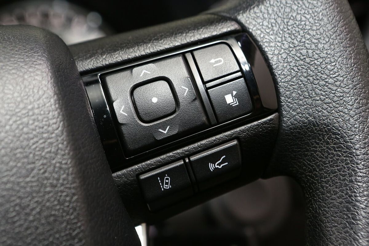 2024 Toyota Hilux SR GUN126R 4X4
