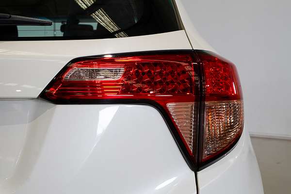 2016 Honda HR-V Limited Edition