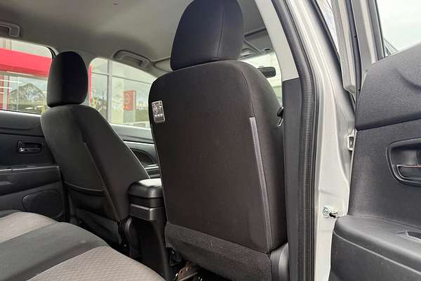 2019 Mitsubishi ASX ES XD