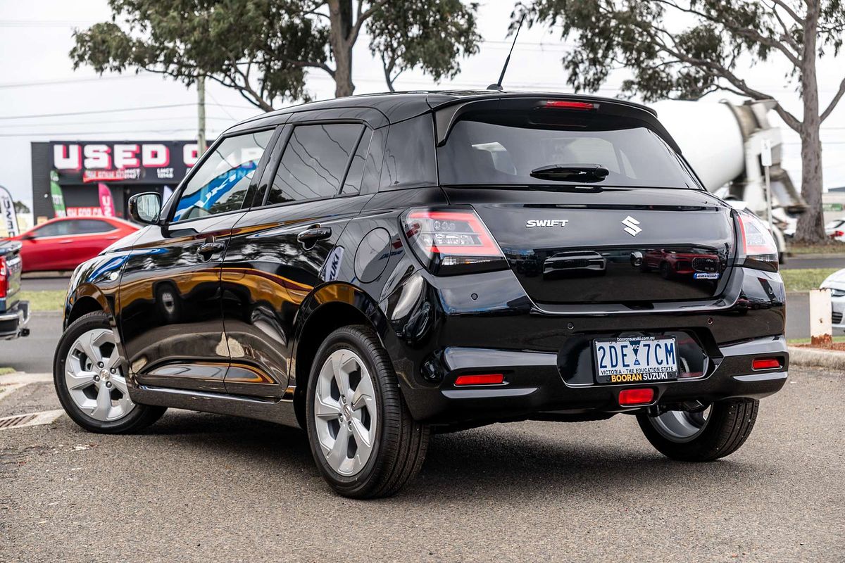 2025 Suzuki Swift Hybrid Plus UZ