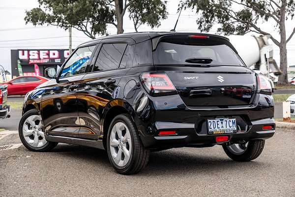 2025 Suzuki Swift Hybrid Plus UZ