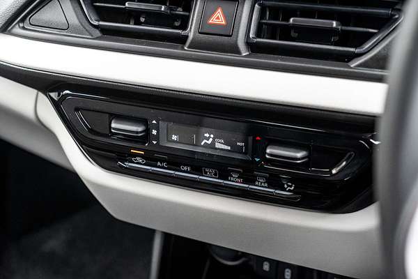 2025 Suzuki Swift Hybrid Plus UZ