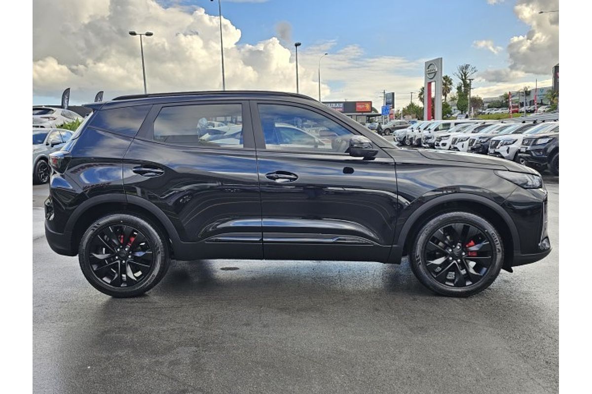 2025 Chery Tiggo 4 ULTIMATE BLACK EDITION