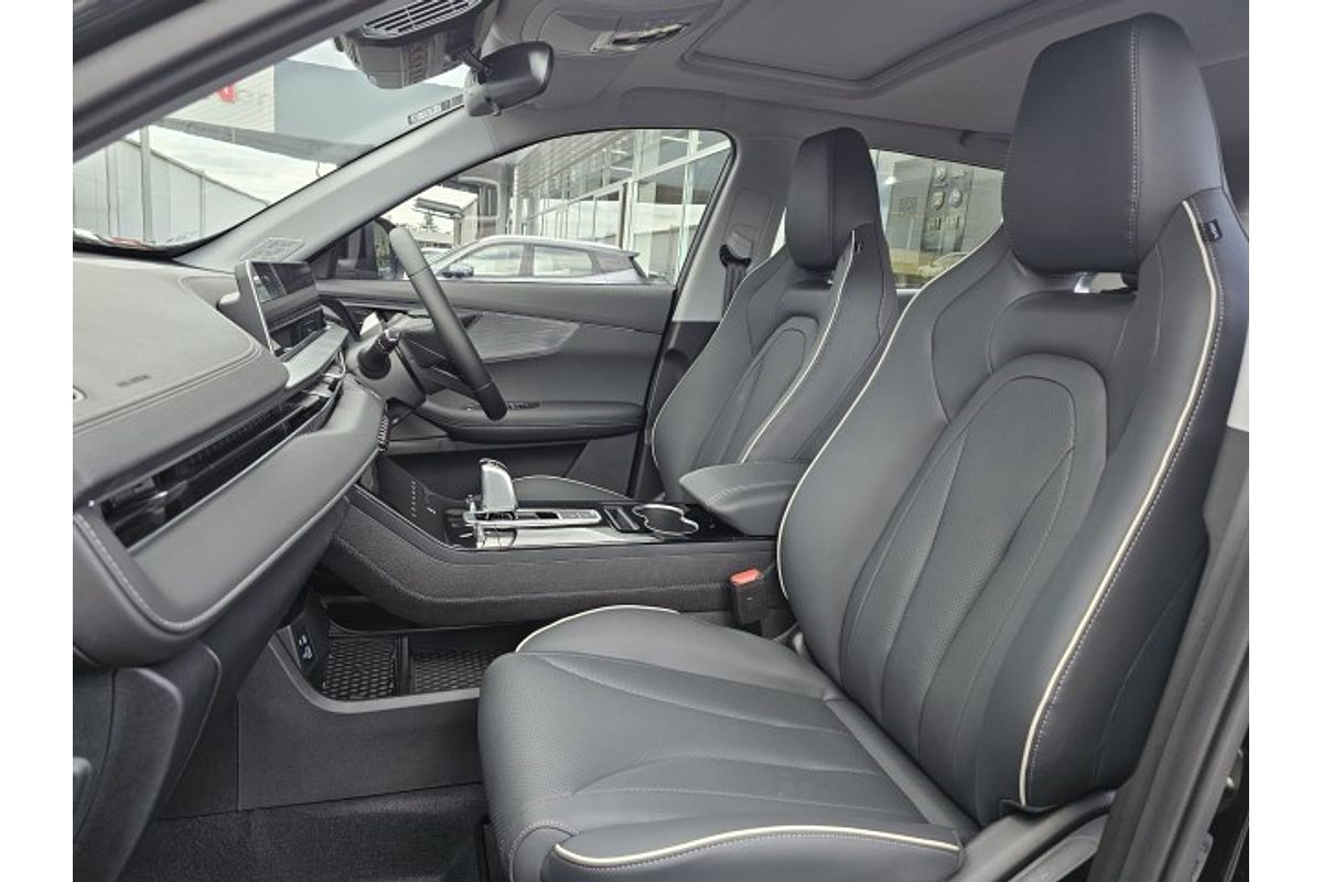 2025 Chery Tiggo 4 ULTIMATE BLACK EDITION