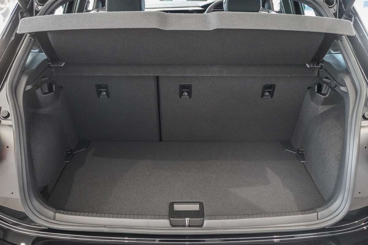 2025 Volkswagen Polo GTI AE