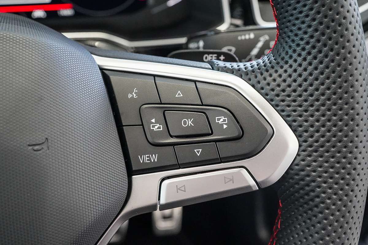 2025 Volkswagen Polo GTI AE