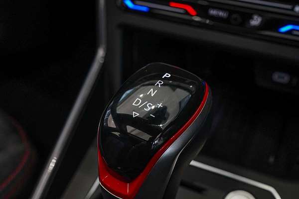 2025 Volkswagen Polo GTI AE