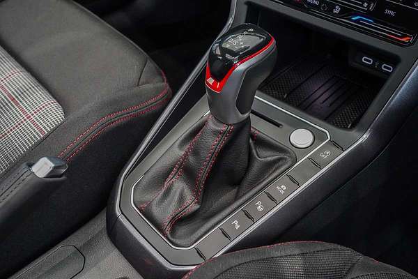 2025 Volkswagen Polo GTI AE