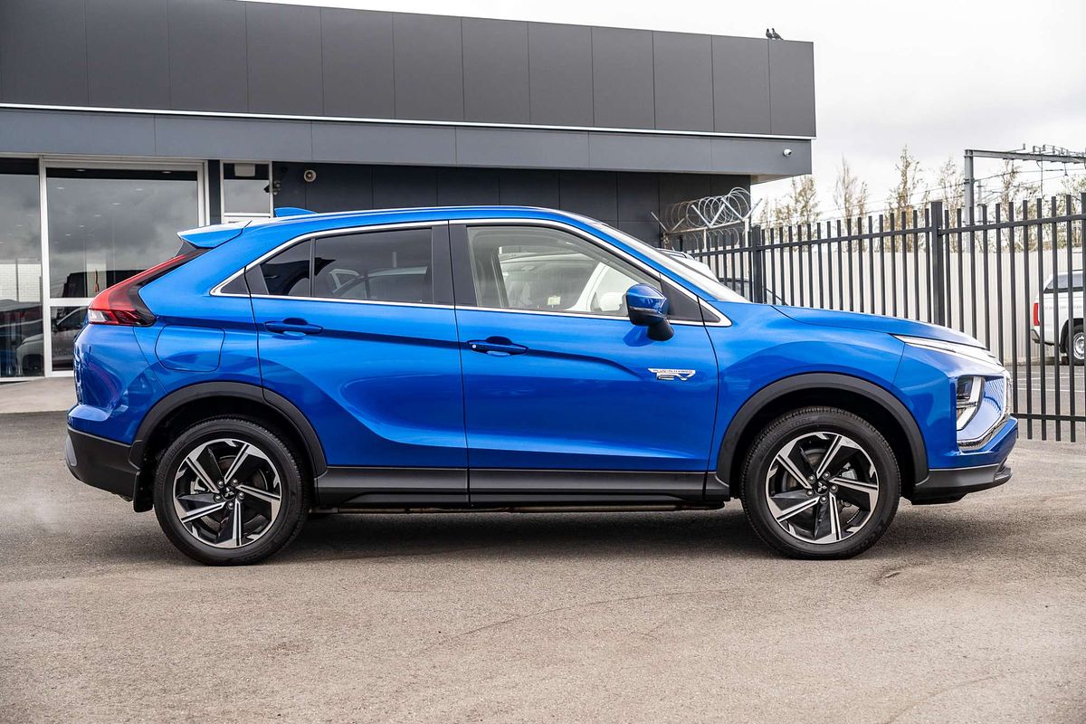 2024 Mitsubishi Eclipse Cross PHEV ES YB