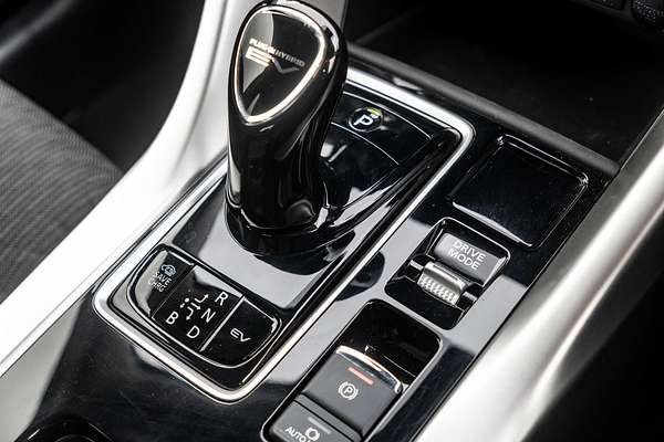 2024 Mitsubishi Eclipse Cross PHEV ES YB