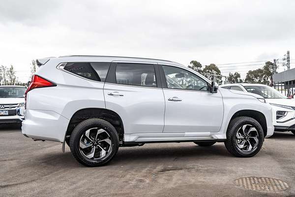 2025 Mitsubishi Pajero Sport GLS QG