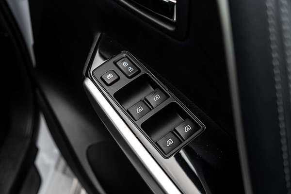 2025 Mitsubishi Pajero Sport GLS QG