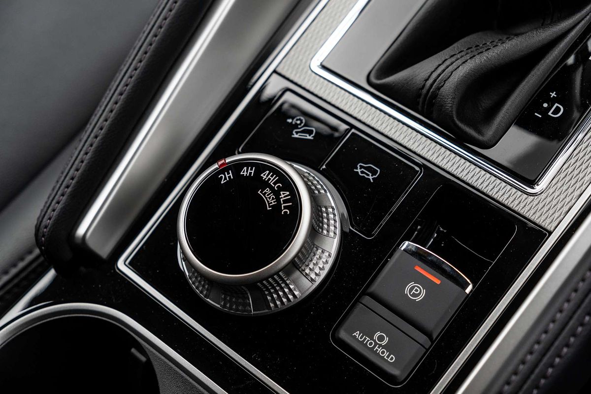 2025 Mitsubishi Pajero Sport GLS QG