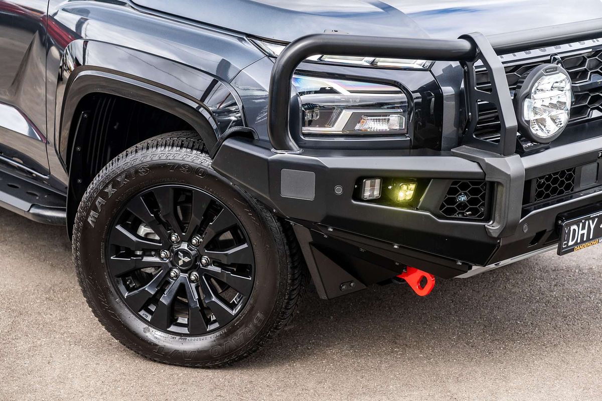 2025 Mitsubishi Triton GSR MV 4X4