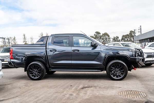 2025 Mitsubishi Triton GSR MV 4X4