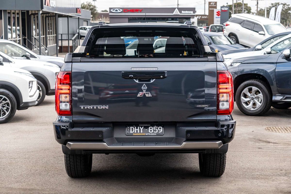 2025 Mitsubishi Triton GSR MV 4X4
