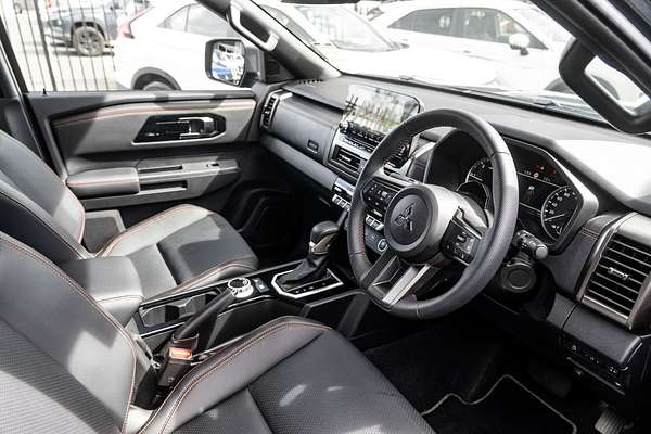 2025 Mitsubishi Triton GSR MV 4X4