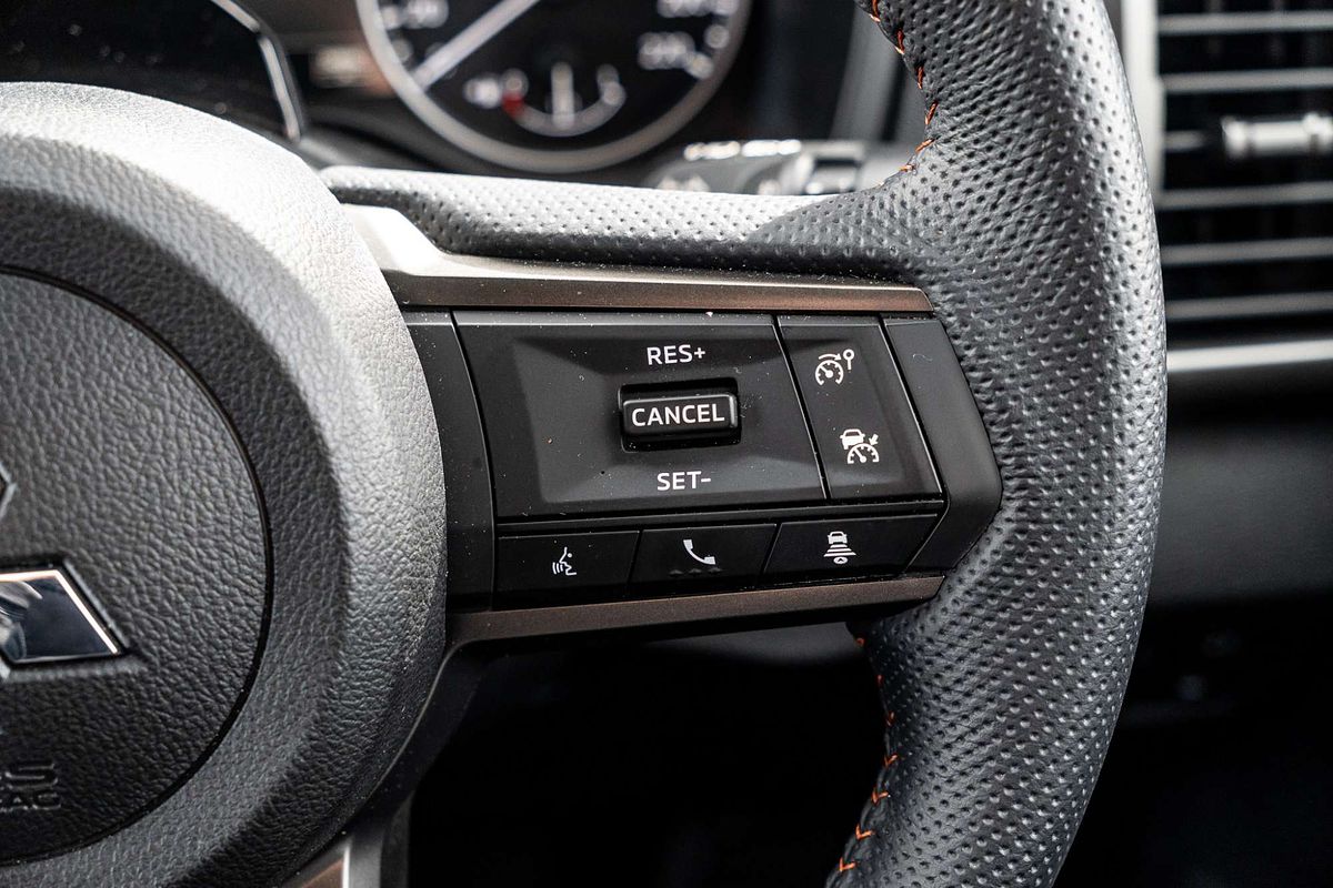 2025 Mitsubishi Triton GSR MV 4X4