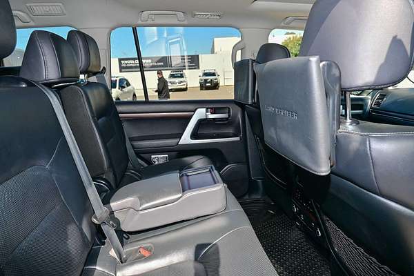 2019 Toyota Landcruiser Sahara VDJ200R
