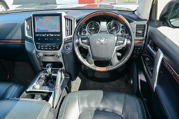 2019 Toyota Landcruiser Sahara VDJ200R