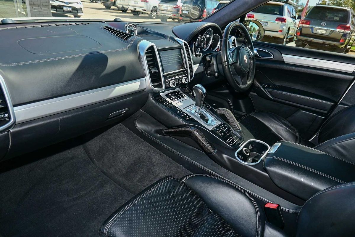 2011 Porsche Cayenne Turbo 92A