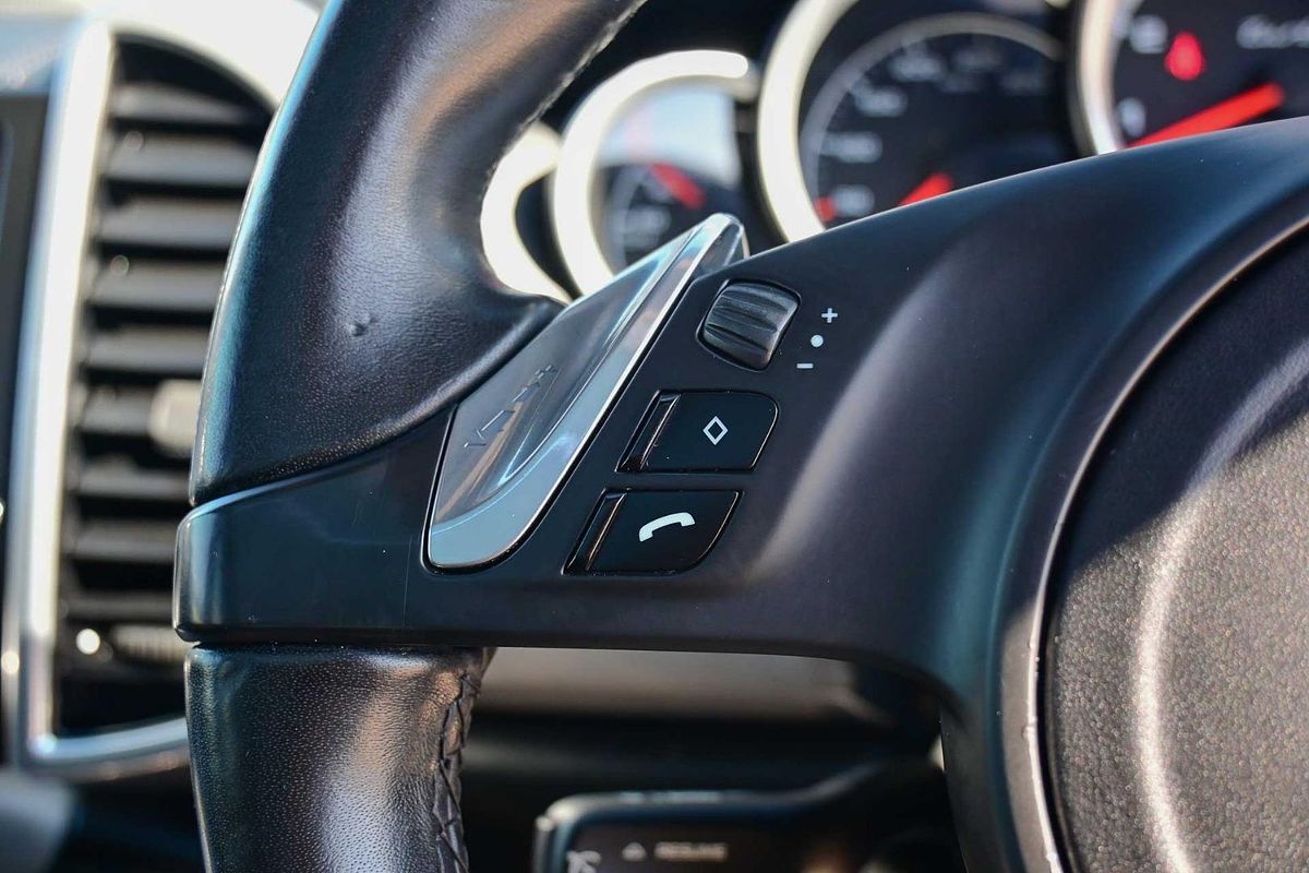 2011 Porsche Cayenne Turbo 92A